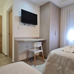 Victor Hotel